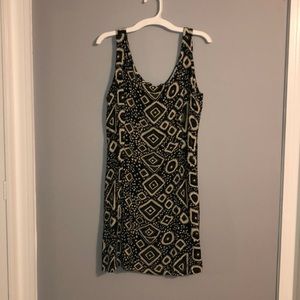 Cute black dress with cool design!!